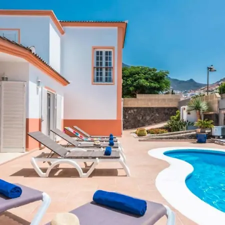 Villa Tenerife Family Holiday With Private Heated Pool, Botanical Garden, Bbq & Fast Wifi By Holidays *