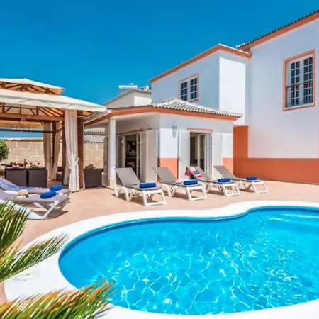 Tenerife Family Holiday With Private Heated Pool, Botanical Garden, Bbq & Fast Wifi By Holidays Costa Adeje (Tenerife)